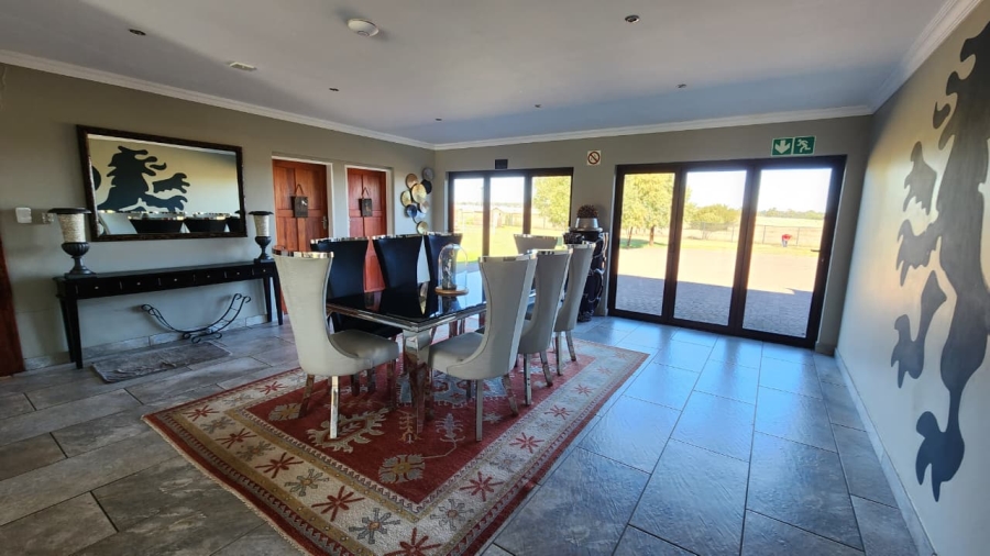 6 Bedroom Property for Sale in Groenvlei Free State
